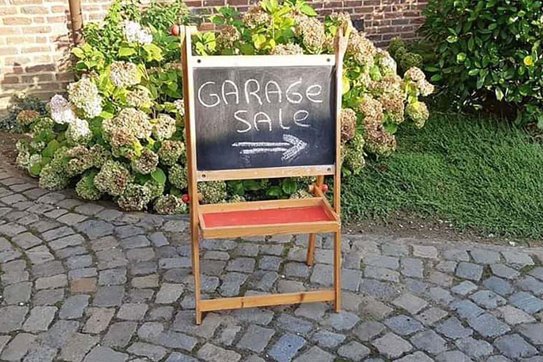 Garagesale in pittoresk Bingelrade 